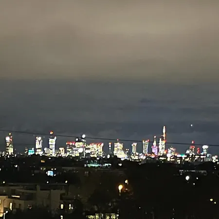 Vulcano Komfort Nowy Ursus Апартаменты