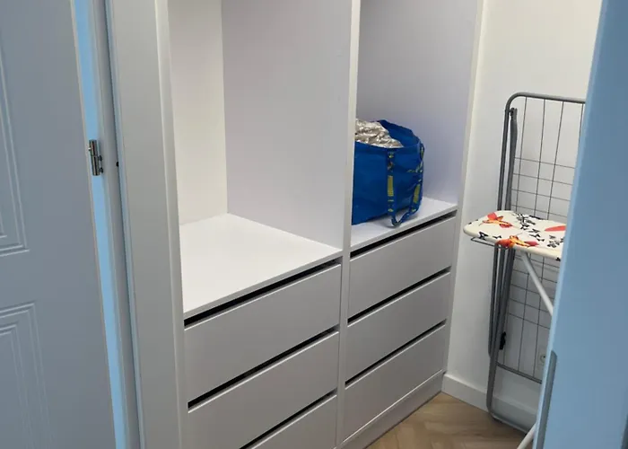 Vulcano Komfort Nowy Ursus アパート *